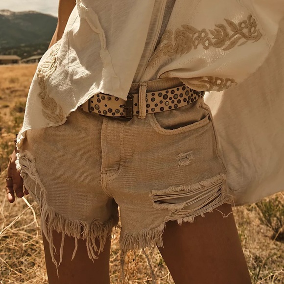 Free People We The Free Loving Good Vibrations Cut Off Jean Shorts Sz 24 - Picture 4 of 14